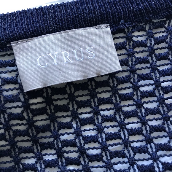 Cyrus Cardigan - Picture 2 of 2